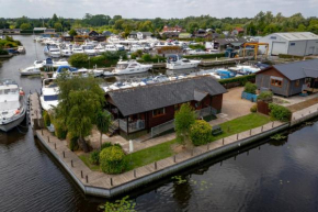 Fencraft Norfolk Holiday Lodges Norfolk Broads